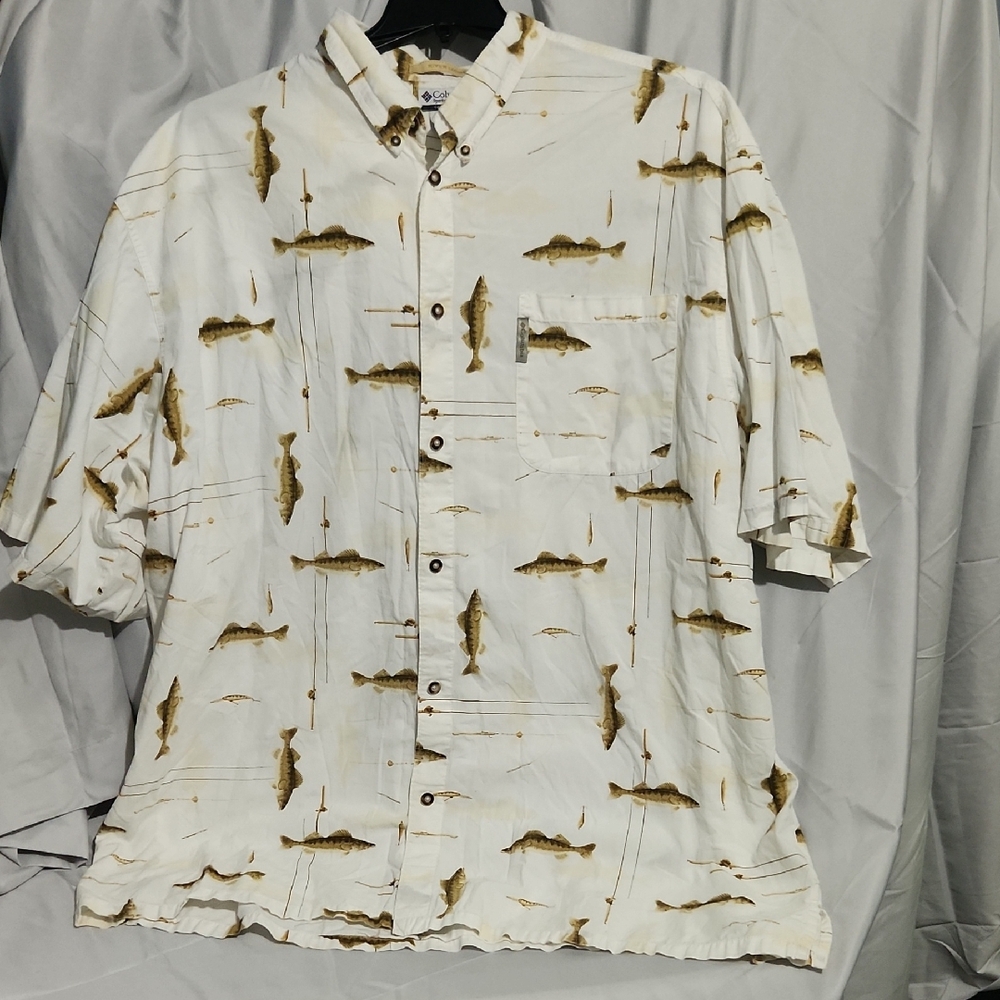 Columbia Men's White Fish Print Shirt